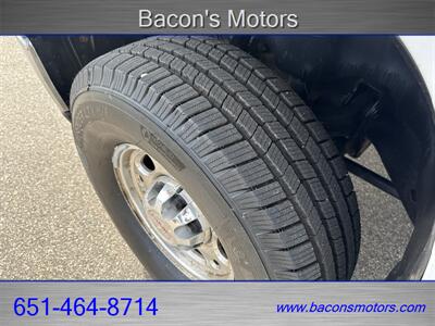 2008 GMC Sierra 2500 SLE1 - Photo 9 - Forest Lake, MN 55025