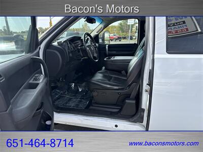 2008 GMC Sierra 2500 SLE1 - Photo 11 - Forest Lake, MN 55025