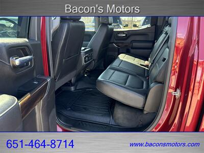 2020 GMC Sierra 1500 SLT   - Photo 11 - Forest Lake, MN 55025