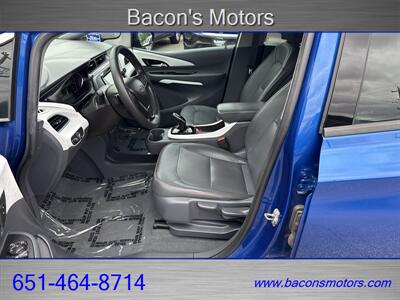 2021 Chevrolet Bolt EV Premier   - Photo 11 - Forest Lake, MN 55025