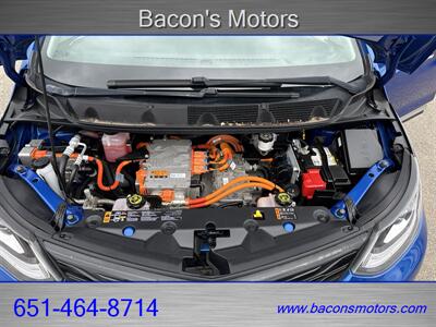 2021 Chevrolet Bolt EV Premier   - Photo 9 - Forest Lake, MN 55025