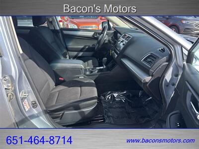 2016 Subaru Outback 2.5i Premium   - Photo 16 - Forest Lake, MN 55025