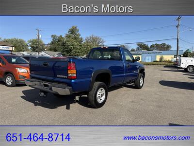 2004 GMC Sierra 2500 Work Truck 2dr Regular Cab Work Truck   - Photo 5 - Forest Lake, MN 55025