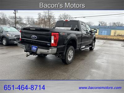 2017 Ford F-250 Super Duty Lariat   - Photo 4 - Forest Lake, MN 55025