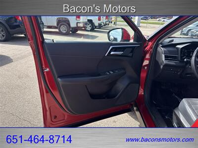 2023 Mitsubishi Outlander PHEV SE - Photo 11 - Forest Lake, MN 55025