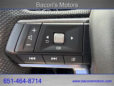 2023 Mitsubishi Outlander PHEV SE - Photo 23 - Forest Lake, MN 55025
