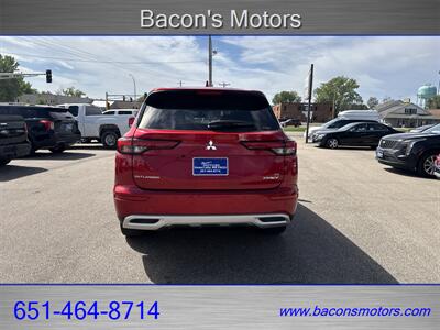 2023 Mitsubishi Outlander PHEV SE - Photo 6 - Forest Lake, MN 55025