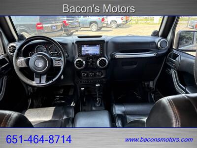 2012 Jeep Wrangler Unlimited Rubicon   - Photo 17 - Forest Lake, MN 55025