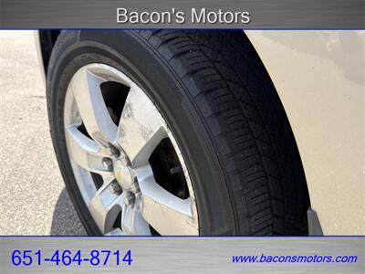 2011 Chevrolet Traverse LTZ - Photo 9 - Forest Lake, MN 55025