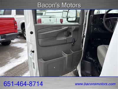 2009 Chevrolet Express 1500   - Photo 10 - Forest Lake, MN 55025