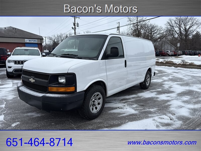 2009 Chevrolet Express 1500   - Photo 1 - Forest Lake, MN 55025