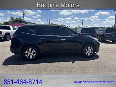 2016 Chevrolet Traverse LT   - Photo 4 - Forest Lake, MN 55025