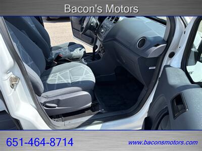 2011 Ford Transit Connect XLT   - Photo 15 - Forest Lake, MN 55025
