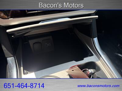 2021 Ford Explorer XLT   - Photo 26 - Forest Lake, MN 55025