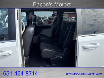 2014 Dodge Grand Caravan Crew   - Photo 11 - Forest Lake, MN 55025