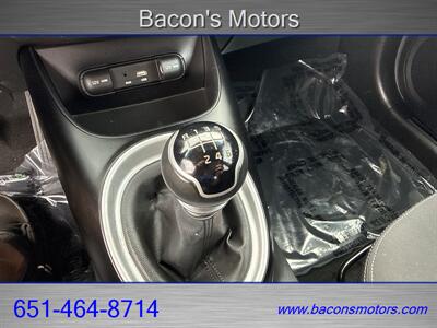 2016 Kia Soul   - Photo 22 - Forest Lake, MN 55025