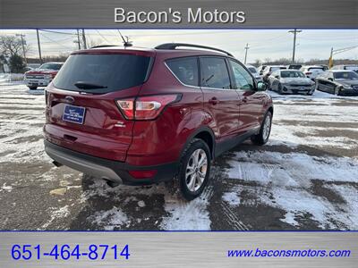 2018 Ford Escape SE   - Photo 5 - Forest Lake, MN 55025