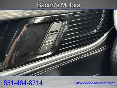 2024 Jeep Wagoneer L Series II   - Photo 27 - Forest Lake, MN 55025