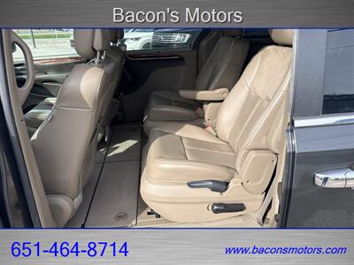2011 Chrysler Town & Country Limited - Photo 11 - Forest Lake, MN 55025