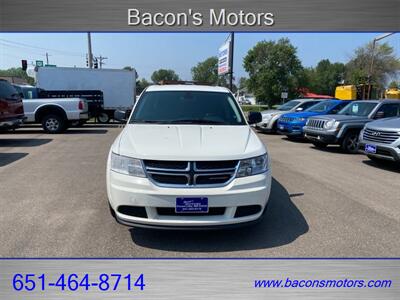 2020 Dodge Journey SE Value   - Photo 2 - Forest Lake, MN 55025