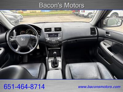 2006 Honda Accord EX w/Leather   - Photo 15 - Forest Lake, MN 55025