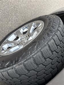 2017 RAM 1500 Laramie   - Photo 9 - Forest Lake, MN 55025