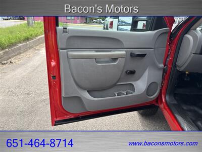 2011 Chevrolet Silverado 3500HD CC Work Truck   - Photo 10 - Forest Lake, MN 55025