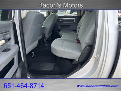 2016 RAM 1500 SLT   - Photo 11 - Forest Lake, MN 55025
