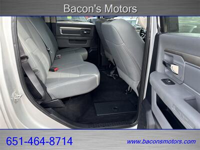2016 RAM 1500 SLT   - Photo 12 - Forest Lake, MN 55025