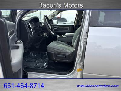 2016 RAM 1500 SLT   - Photo 10 - Forest Lake, MN 55025