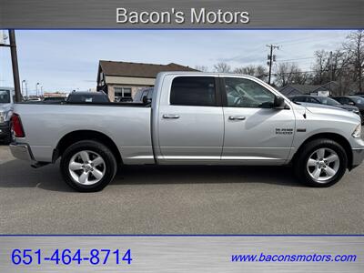 2016 RAM 1500 SLT   - Photo 4 - Forest Lake, MN 55025