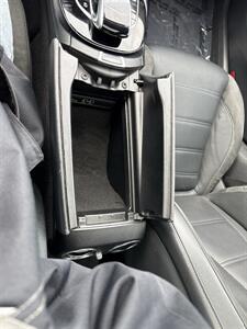2017 Mercedes-Benz AMG E 43   - Photo 28 - Forest Lake, MN 55025
