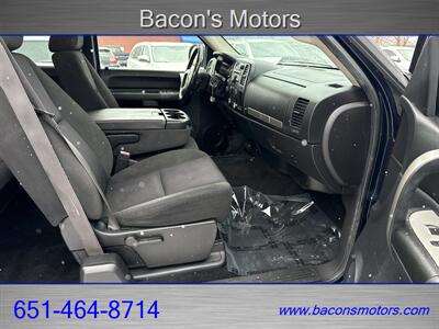 2009 GMC Sierra 1500 SLE   - Photo 14 - Forest Lake, MN 55025