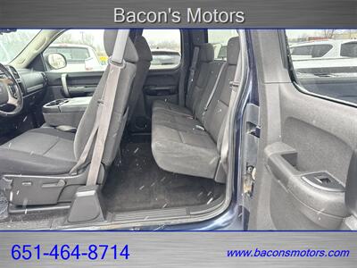 2009 GMC Sierra 1500 SLE   - Photo 12 - Forest Lake, MN 55025