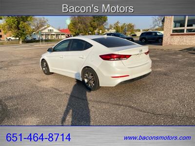 2018 Hyundai Elantra SEL   - Photo 7 - Forest Lake, MN 55025