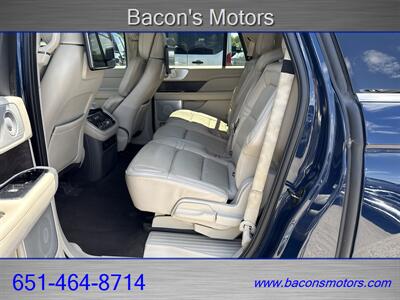 2019 Lincoln Navigator L Reserve   - Photo 12 - Forest Lake, MN 55025