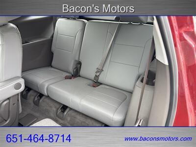 2019 Chevrolet Traverse LT Leather   - Photo 13 - Forest Lake, MN 55025