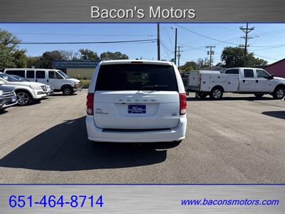 2018 Dodge Grand Caravan GT   - Photo 6 - Forest Lake, MN 55025
