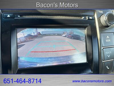 2017 Toyota Camry SE - Photo 22 - Forest Lake, MN 55025