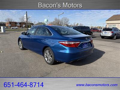 2017 Toyota Camry SE - Photo 7 - Forest Lake, MN 55025
