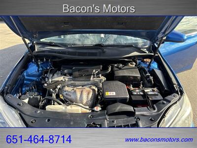 2017 Toyota Camry SE - Photo 9 - Forest Lake, MN 55025