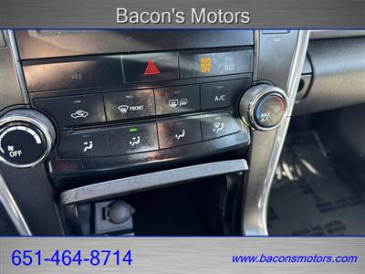 2017 Toyota Camry SE - Photo 23 - Forest Lake, MN 55025