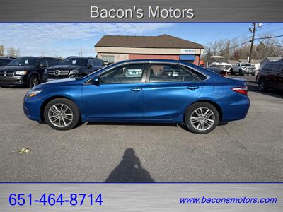 2017 Toyota Camry SE - Photo 8 - Forest Lake, MN 55025