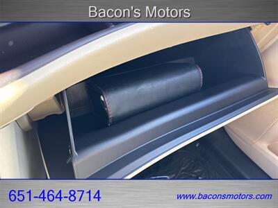 2018 Toyota Highlander XLE   - Photo 32 - Forest Lake, MN 55025