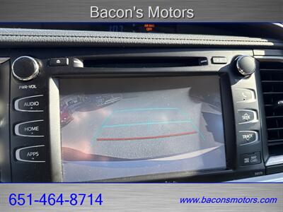 2018 Toyota Highlander XLE   - Photo 27 - Forest Lake, MN 55025