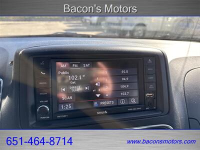2018 Dodge Grand Caravan SXT   - Photo 20 - Forest Lake, MN 55025