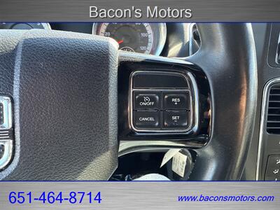 2018 Dodge Grand Caravan SXT   - Photo 18 - Forest Lake, MN 55025