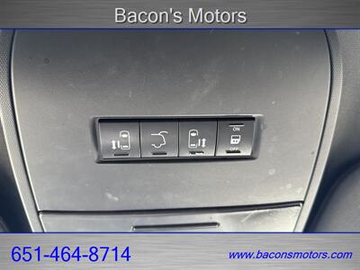 2018 Dodge Grand Caravan SXT   - Photo 26 - Forest Lake, MN 55025