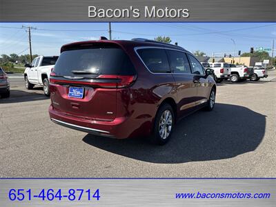 2021 Chrysler Pacifica Touring L AWD - Photo 5 - Forest Lake, MN 55025