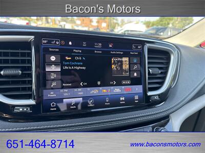 2021 Chrysler Pacifica Touring L AWD - Photo 29 - Forest Lake, MN 55025